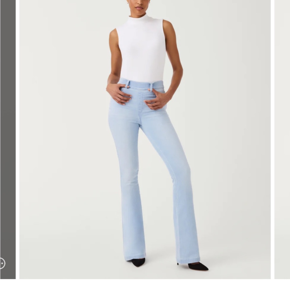 SPANX Flare Jeans Light Wash